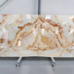 White onyx en tablas