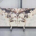 Calacatta viola в плитах