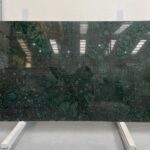 Green marble for cladding